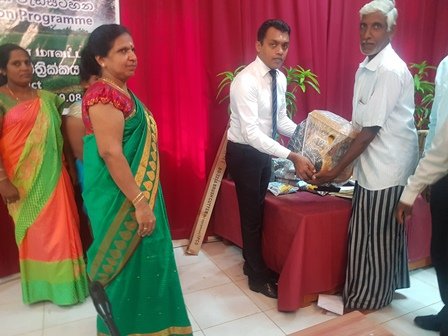 Issuing_agriculture_equipments