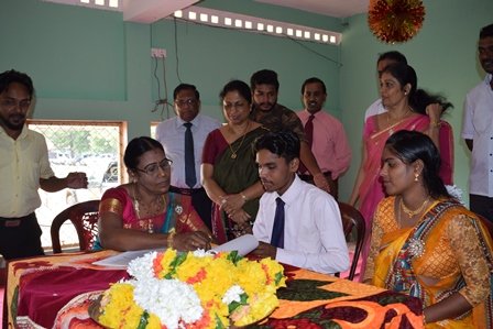 Nilamehewara Mobile Service